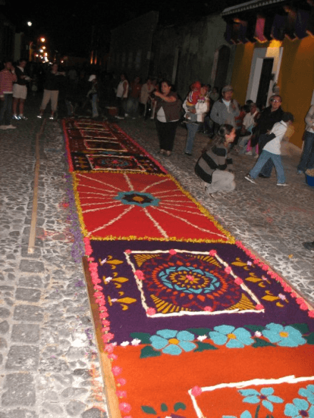 semana santa sevilla 2004-triana en campana. semana santa guatemala